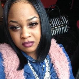 Meet your Posher, Jasmine